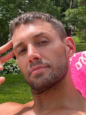 Cody, 41