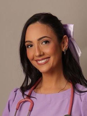 Suzana, 34