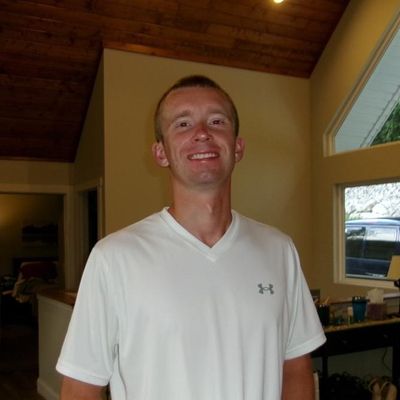Jimmie, 23