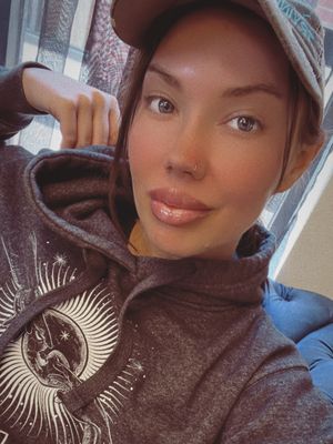 Karli, 36