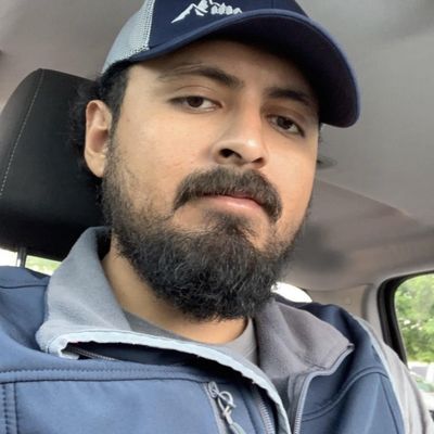 Alex, 34
