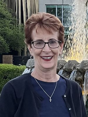 Maureen, 66