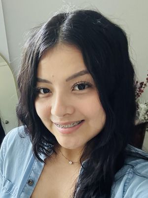 Arely, 34