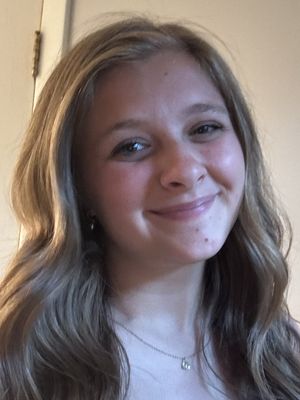 Caitlyn, 21