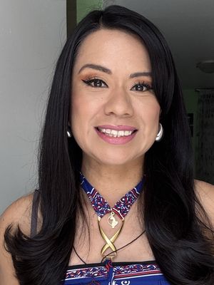 Jazmin, 42