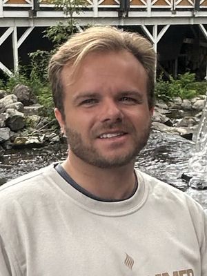 Jack, 27