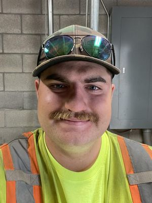 Robert, 22