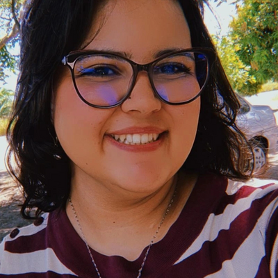 Milena, 24