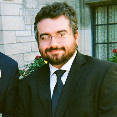 Devin, 27