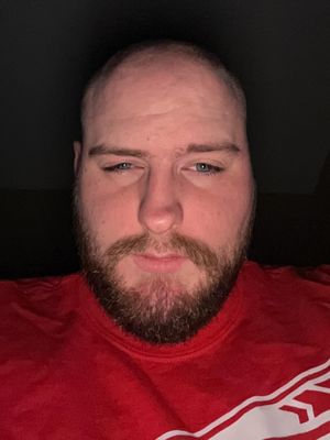 Joe, 24