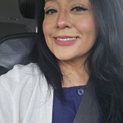 Gina, 42