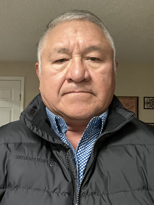 Mauricio, 57