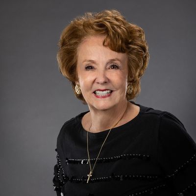 Patricia, 82