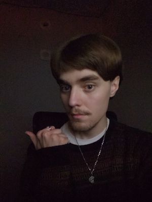 Aleksander, 21