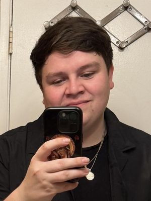 Daniel, 27