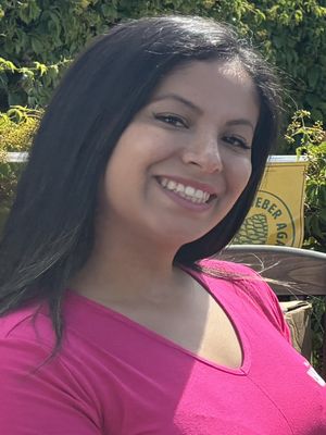 Liliana, 28