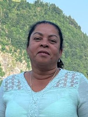 Myriam, 62
