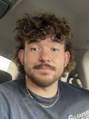Andrew, 25