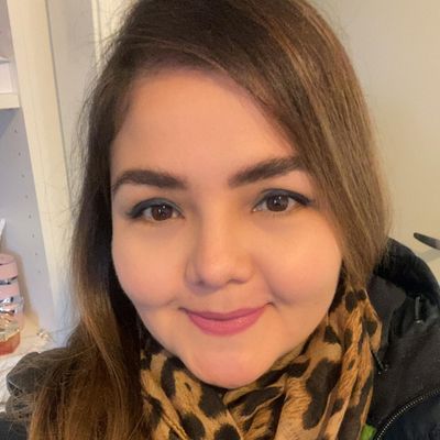 Nathalia, 41