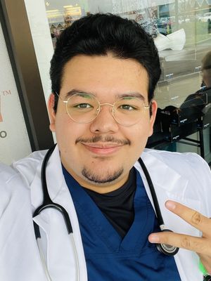 Angelo, 22