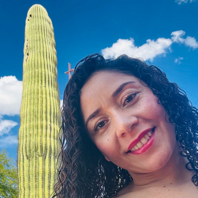 Johana, 40