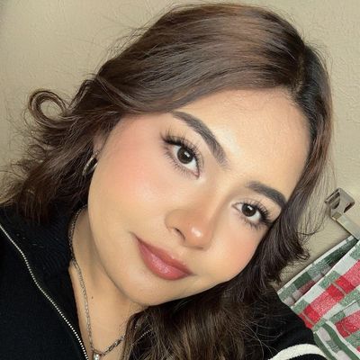 Aida, 21