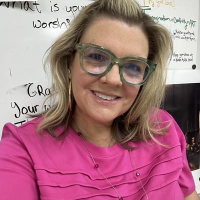 Mary Beth, 48