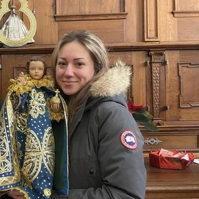 Dominika, 31