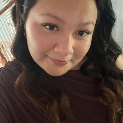 Jocelyn, 24