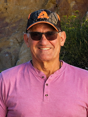 Kriss, 62