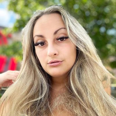 Mary, 35