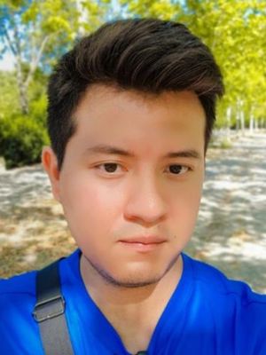 Leo, 32