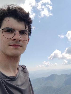Raffaele, 27