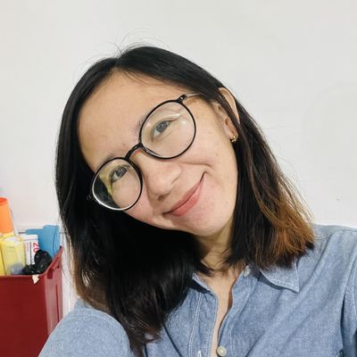 Kathy, 28