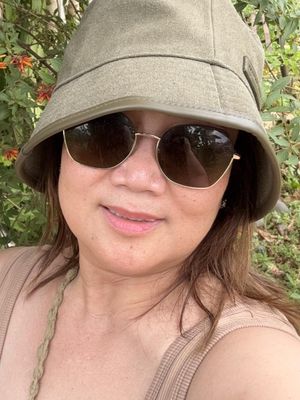 Eva, 52