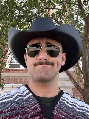 Gabriel, 20