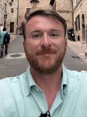 Andrew, 29