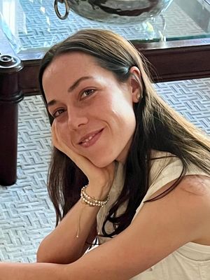 Mariana, 31