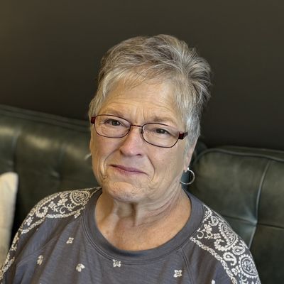 Kathy, 76