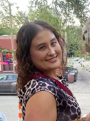 Rachel, 20