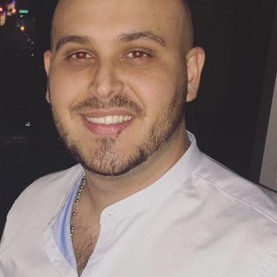 Miguel, 37