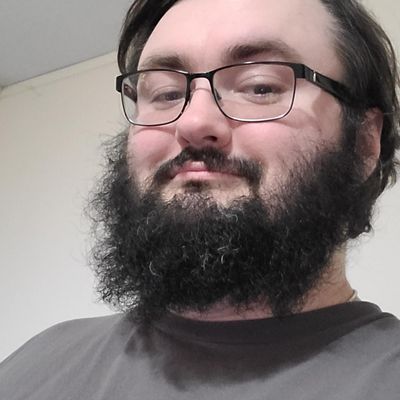 Zackary, 33