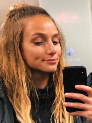 Rebecca, 45