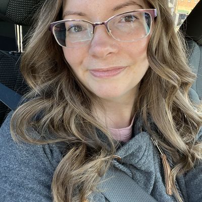 Amber, 46