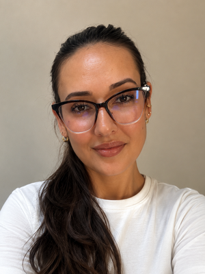 Bruna Caroline, 35