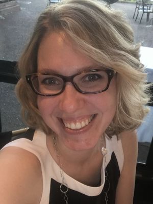 Kristen, 38