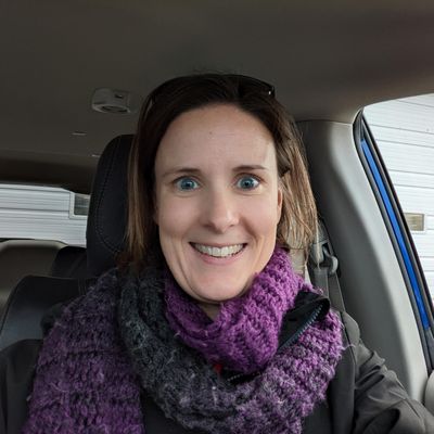 Nichole, 46