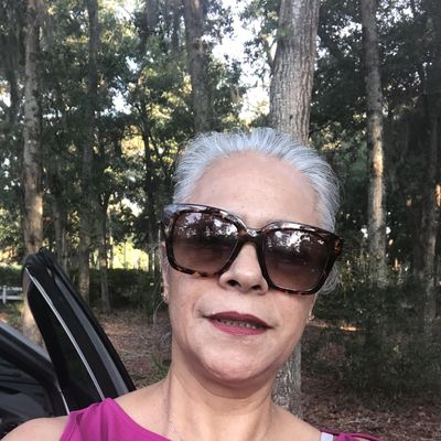 Rocio, 55