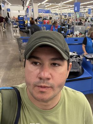 Claudio, 43