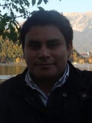 Boris, 46